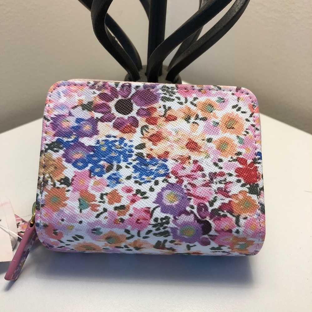 Buxton Floral RFID Wizard Wallet